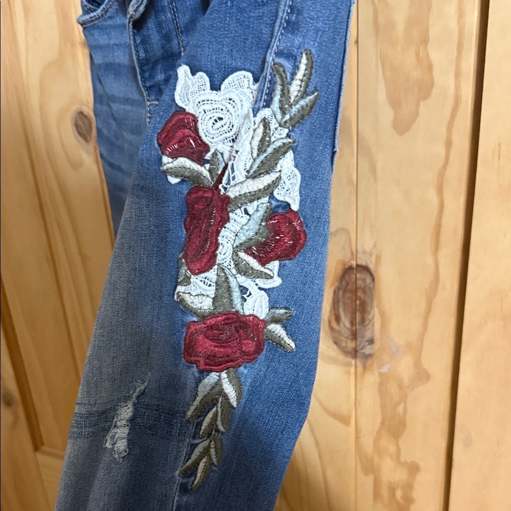 Mudd Blue Jeans with Red Floral Embroidery - Picture 4 of 6